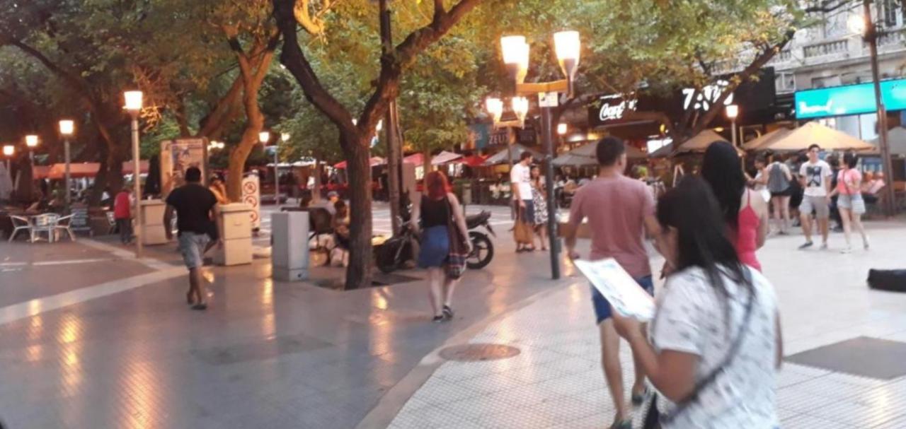 Апартаменты Departamento Centrico, Pasos Peatonal Мендоса Экстерьер фото