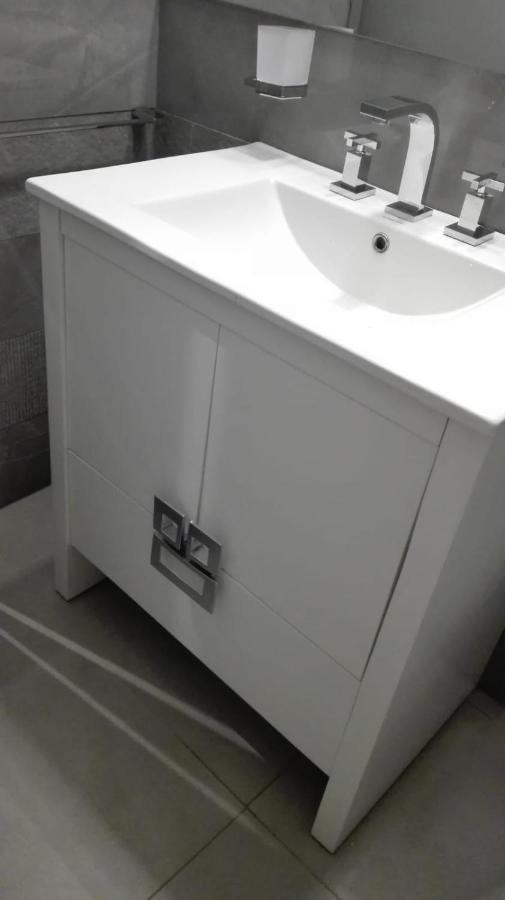 Апартаменты Departamento Centrico, Pasos Peatonal Мендоса Экстерьер фото